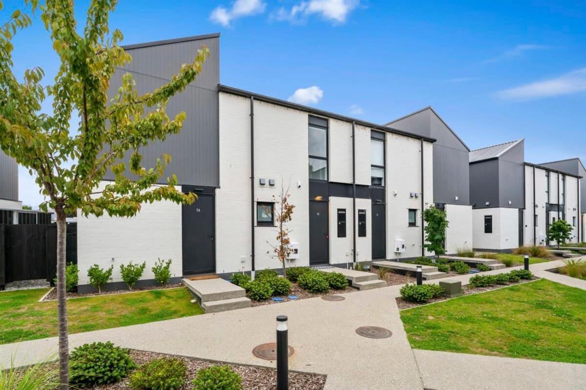 Wanaka Riverside Townhouse Retreat Albert Town Екстер'єр фото