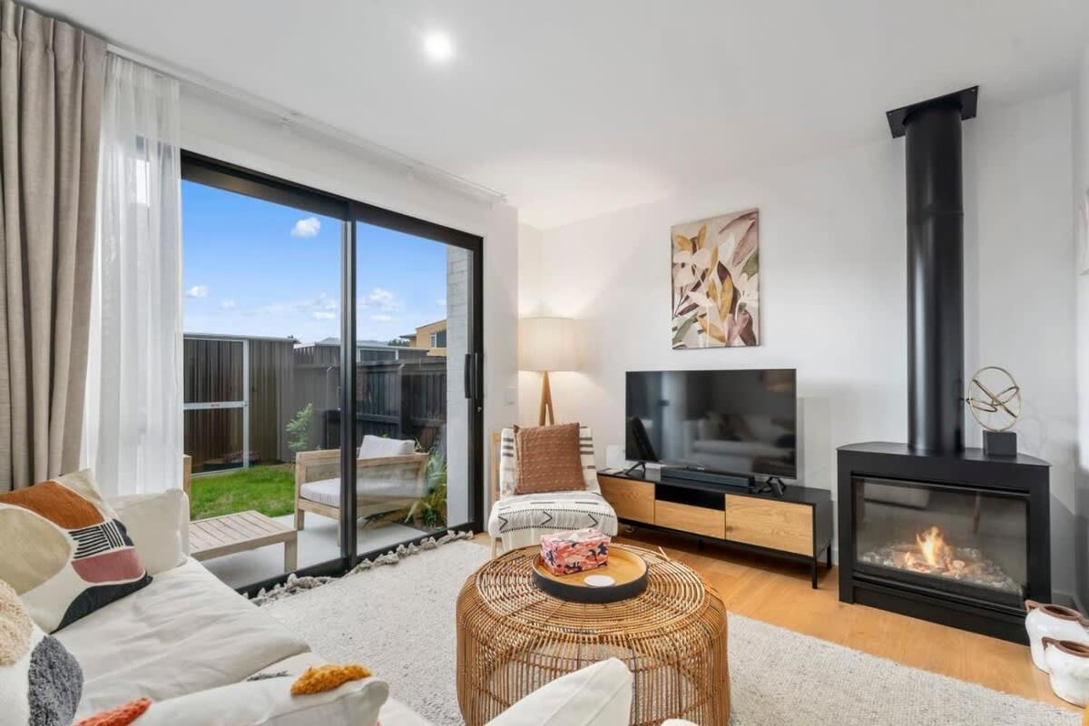 Wanaka Riverside Townhouse Retreat Albert Town Екстер'єр фото