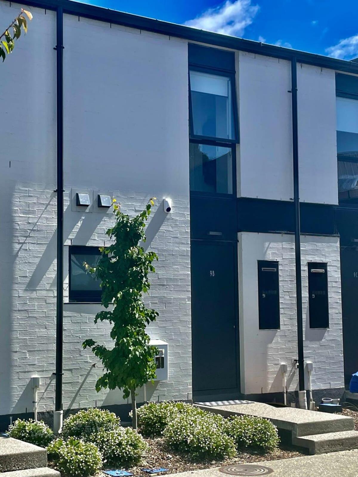 Wanaka Riverside Townhouse Retreat Albert Town Екстер'єр фото